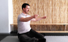 Un exercice et 8 variations pour développer la rotation interne de la hanche